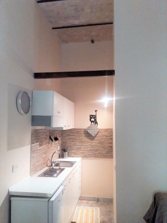 Apartamento Via Capo D'africa 19 *